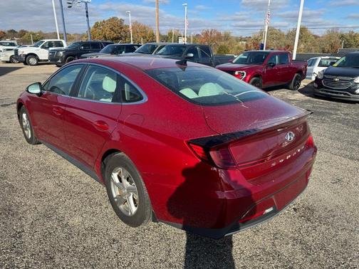 2023 Hyundai SONATA SE