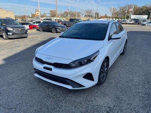 2024 Kia Forte LXS