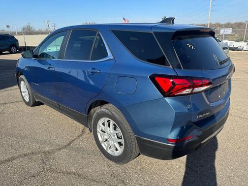 Lakeshore Blue Metallic 2024 Chevrolet Equinox LT