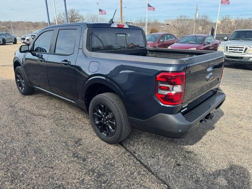 2023 Ford Maverick Lariat