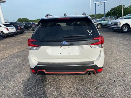 2024 Subaru Forester Sport