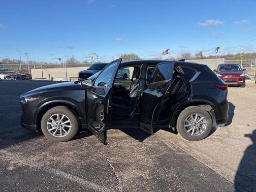 2025 Mazda CX-5 2.5 S Preferred Package