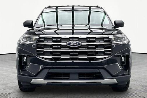 Agate Black Metallic 2025 Ford Explorer Active