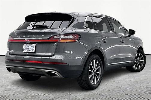 2022 Lincoln Nautilus Standard