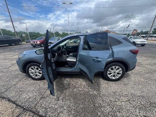 Vapor Blue 2025 Ford Escape Active