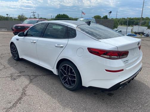 2020 Kia Optima SE