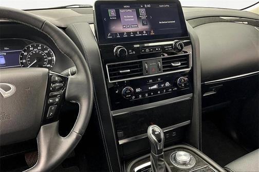 2023 INFINITI QX80 Luxe