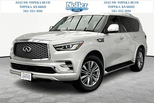 2023 INFINITI QX80 Luxe