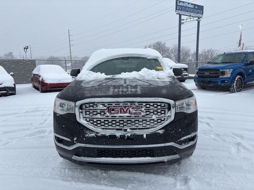 2019 GMC Acadia Denali