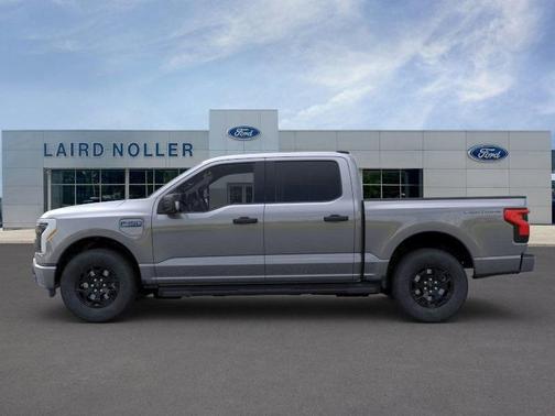 2025 Ford F-150 Lightning XLT