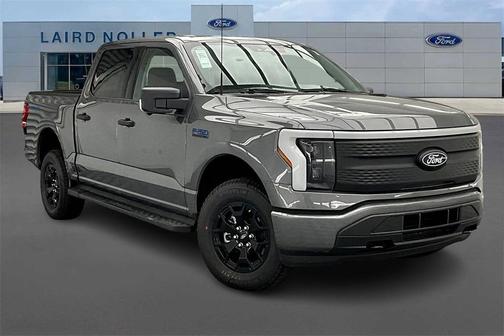 2025 Ford F-150 Lightning XLT