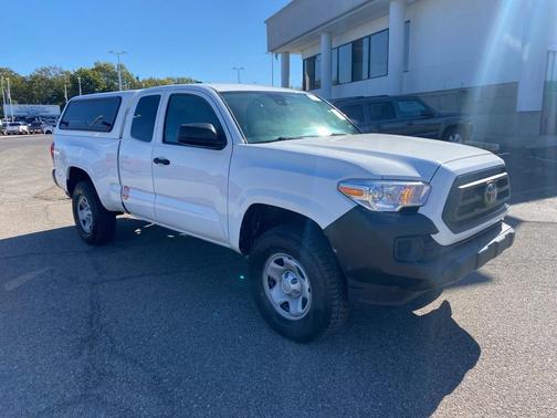2022 Toyota Tacoma SR5