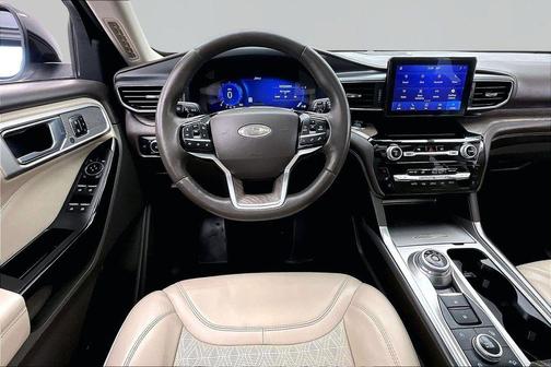 White Metallic 2021 Ford Explorer Platinum