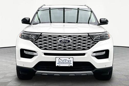 White Metallic 2021 Ford Explorer Platinum
