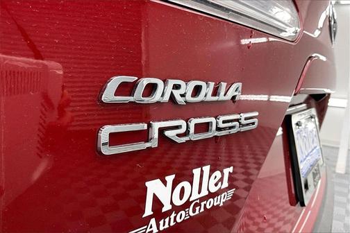 2023 Toyota Corolla Cross LE