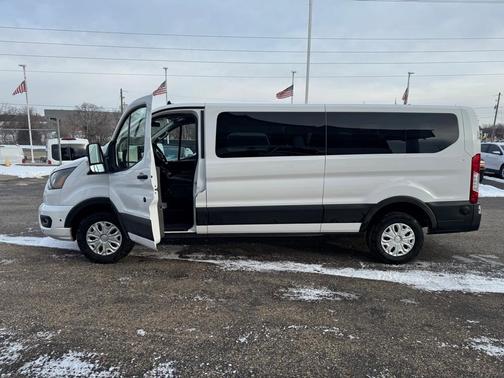 2024 Ford Transit-350 XLT