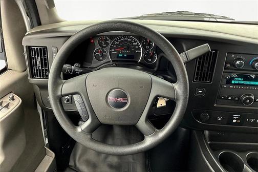 2023 GMC Savana 2500 Work Van