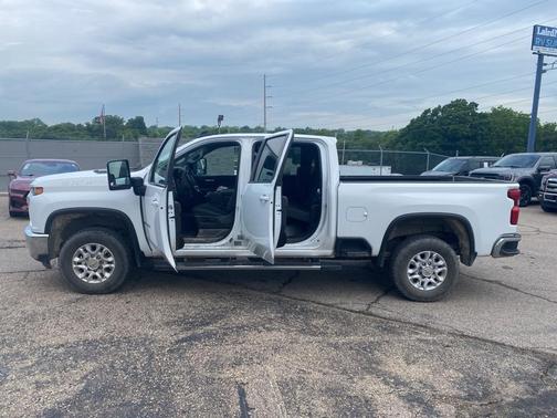 2023 Chevrolet Silverado 2500 LT