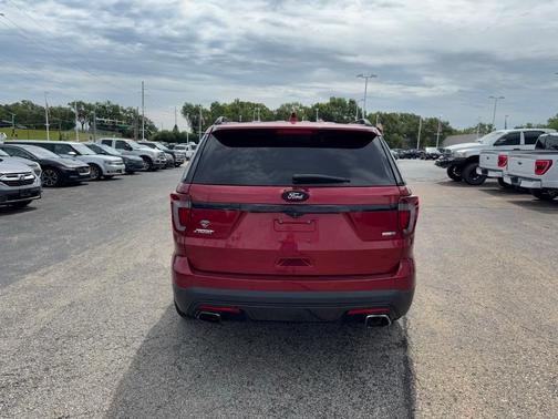 2017 Ford Explorer sport