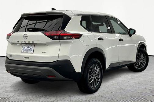 Glacier White 2023 Nissan Rogue S