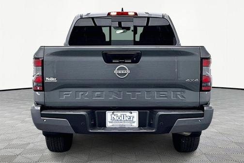 2025 Nissan Frontier SV