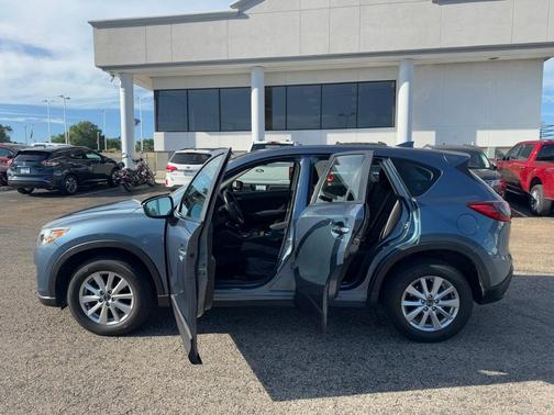 2016 Mazda CX-5 Sport