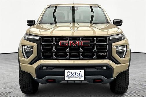 2023 GMC Canyon AT4