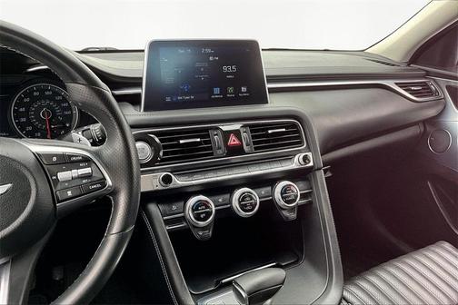 2021 Genesis G70 2.0T