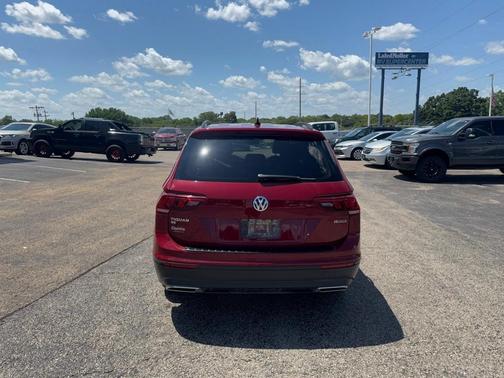 2019 Volkswagen Tiguan 2.0T SE