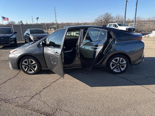 2016 Toyota Prius Four