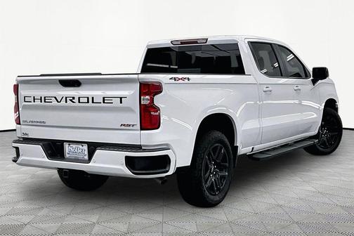 Summit White 2025 Chevrolet Silverado 1500 RST