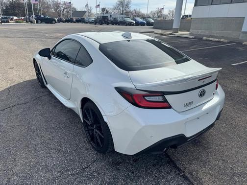 2024 Toyota GR86 Premium