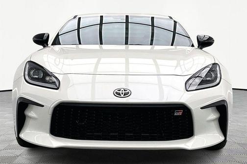 2024 Toyota GR86 Premium