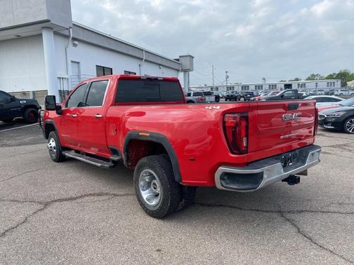2023 GMC Sierra 3500 SLT