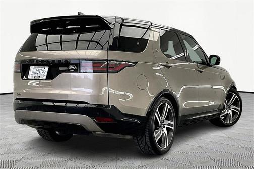 2021 Land Rover Discovery R-Dynamic HSE