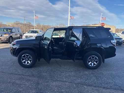 2023 Toyota 4Runner TRD Off Road Premium