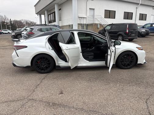 2021 Toyota Camry TRD V6