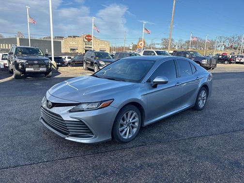 2021 Toyota Camry LE
