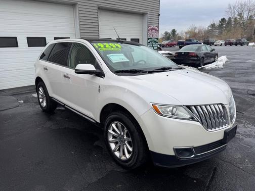 2013 Lincoln MKX Base