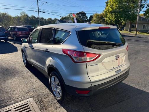 2015 Ford Escape S