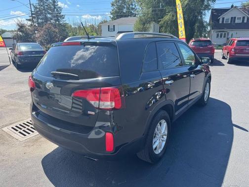 2014 Kia Sorento LX