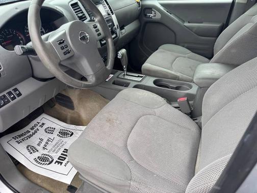 2017 Nissan Frontier SV