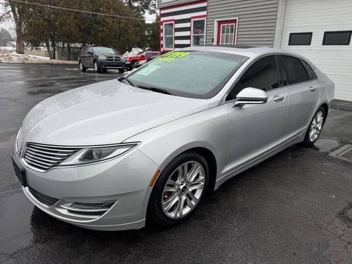2016 Lincoln MKZ Base