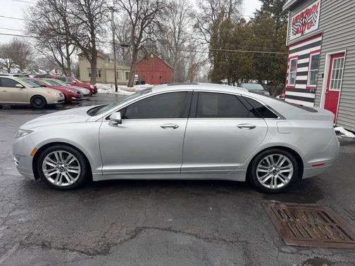 2016 Lincoln MKZ Base