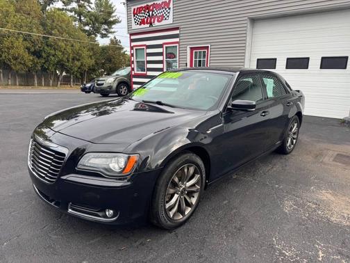 2014 Chrysler 300 S