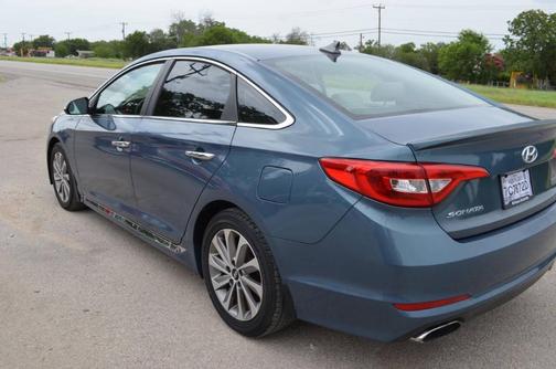 2015 Hyundai SONATA Sport