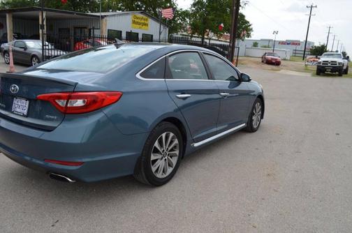 2015 Hyundai SONATA Sport