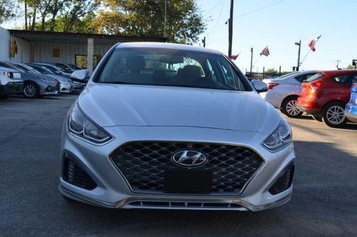 2019 Hyundai SONATA SE