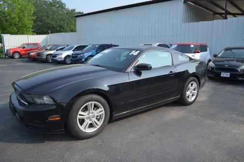 Black 2014 Ford Mustang V6