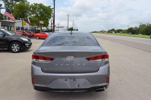 2019 Hyundai SONATA SE